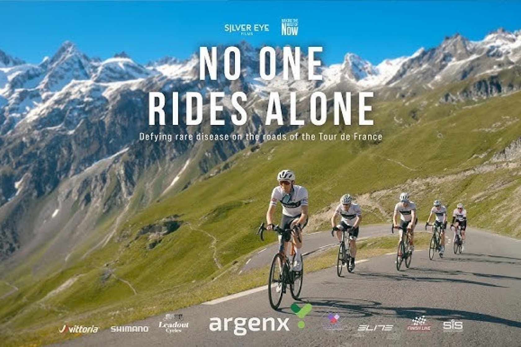 No one rides alone liggend.jpg
